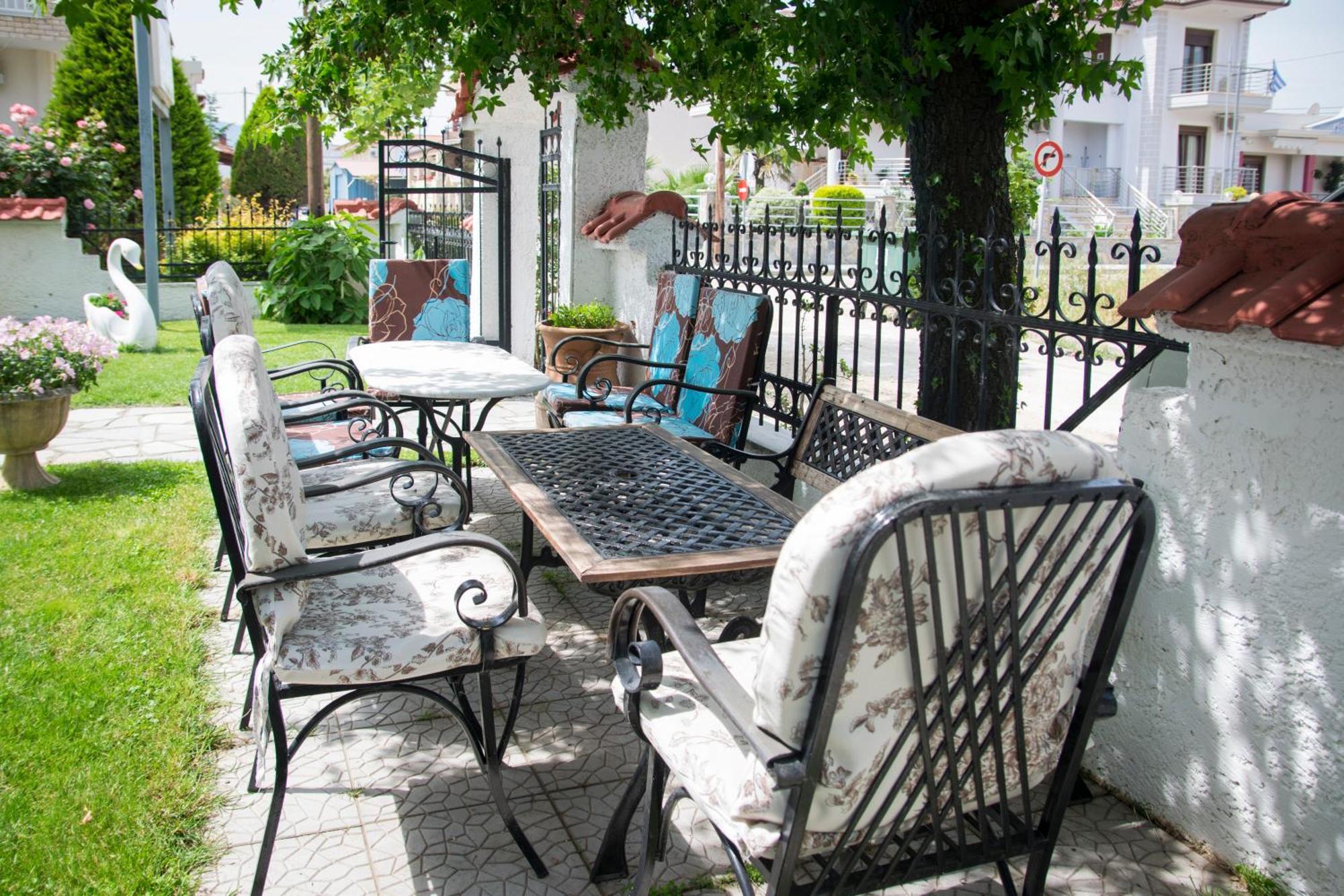 Athanasia Inn Vrasná Eksteriør billede