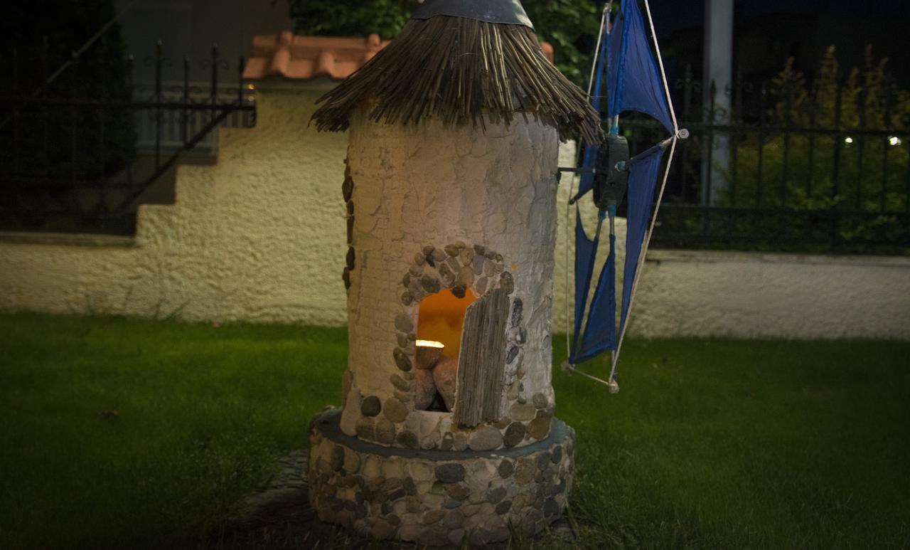 Athanasia Inn Vrasná Eksteriør billede