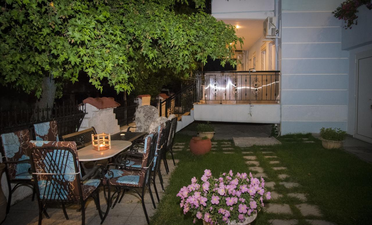 Athanasia Inn Vrasná Eksteriør billede